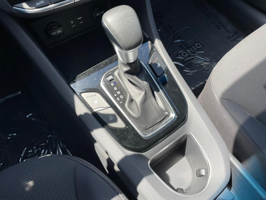 2019 Hyundai Ioniq Plug-In Hybrid Hatchback, available for sale in Daly City, California | Green Light Auto Wholesale. Daly City, California 2019 Hyundai Ioniq Plug-In Hybrid Hatchback, available for sale in Daly City, California | Green Light Auto Wholesale. Daly City, California