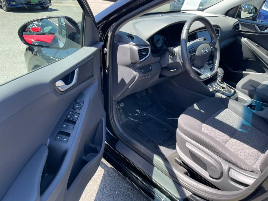 2019 Hyundai Ioniq Plug-In Hybrid Hatchback, available for sale in Daly City, California | Green Light Auto Wholesale. Daly City, California 2019 Hyundai Ioniq Plug-In Hybrid Hatchback, available for sale in Daly City, California | Green Light Auto Wholesale. Daly City, California