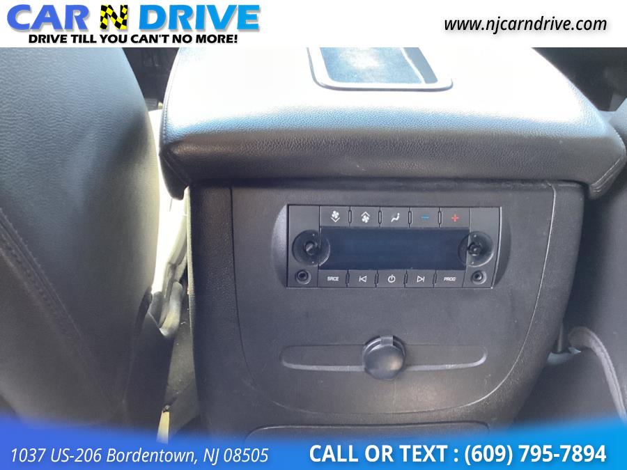 2014 Chevrolet Suburban LT 1500 4WD, available for sale in Bordentown, New Jersey | Car N Drive. Bordentown, New Jersey 2014 Chevrolet Suburban LT 1500 4WD, available for sale in Bordentown, New Jersey | Car N Drive. Bordentown, New Jersey