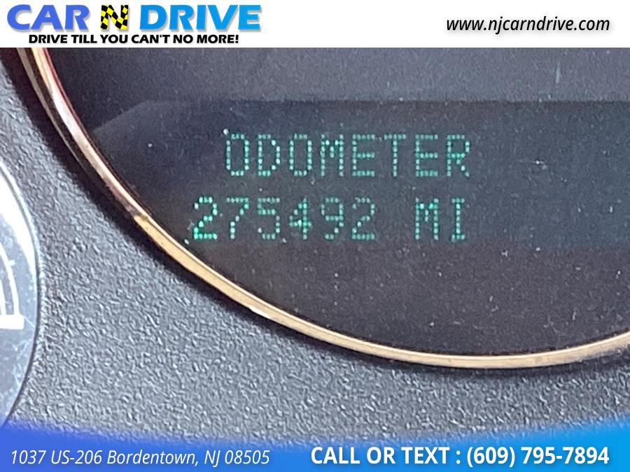 2014 Chevrolet Suburban LT 1500 4WD, available for sale in Bordentown, New Jersey | Car N Drive. Bordentown, New Jersey 2014 Chevrolet Suburban LT 1500 4WD, available for sale in Bordentown, New Jersey | Car N Drive. Bordentown, New Jersey