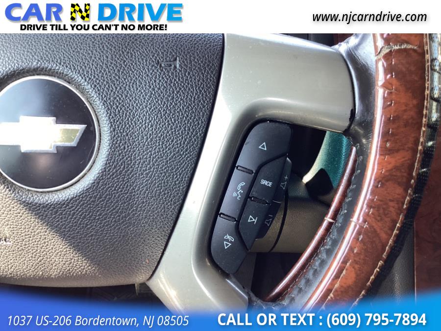 2014 Chevrolet Suburban LT 1500 4WD, available for sale in Bordentown, New Jersey | Car N Drive. Bordentown, New Jersey 2014 Chevrolet Suburban LT 1500 4WD, available for sale in Bordentown, New Jersey | Car N Drive. Bordentown, New Jersey