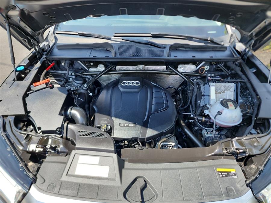 2019 Audi Q5 Premium Plus 45 TFSI quattro, available for sale in Islip, New York | L.I. Auto Gallery. Islip, New York 2019 Audi Q5 Premium Plus 45 TFSI quattro, available for sale in Islip, New York | L.I. Auto Gallery. Islip, New York