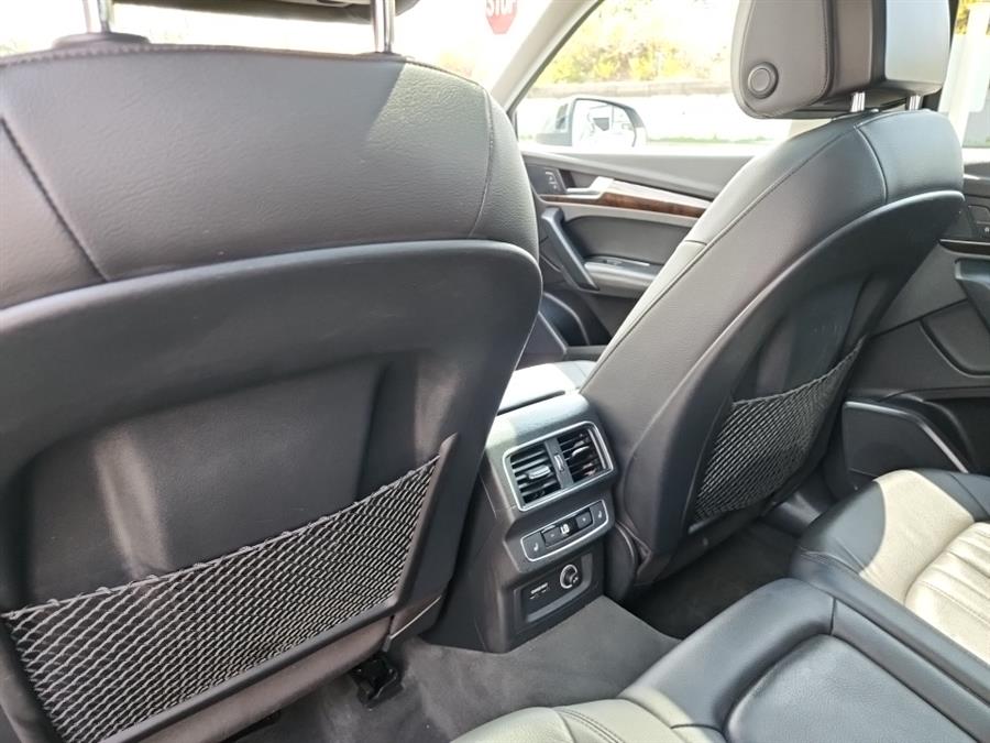 2019 Audi Q5 Premium Plus 45 TFSI quattro, available for sale in Islip, New York | L.I. Auto Gallery. Islip, New York 2019 Audi Q5 Premium Plus 45 TFSI quattro, available for sale in Islip, New York | L.I. Auto Gallery. Islip, New York