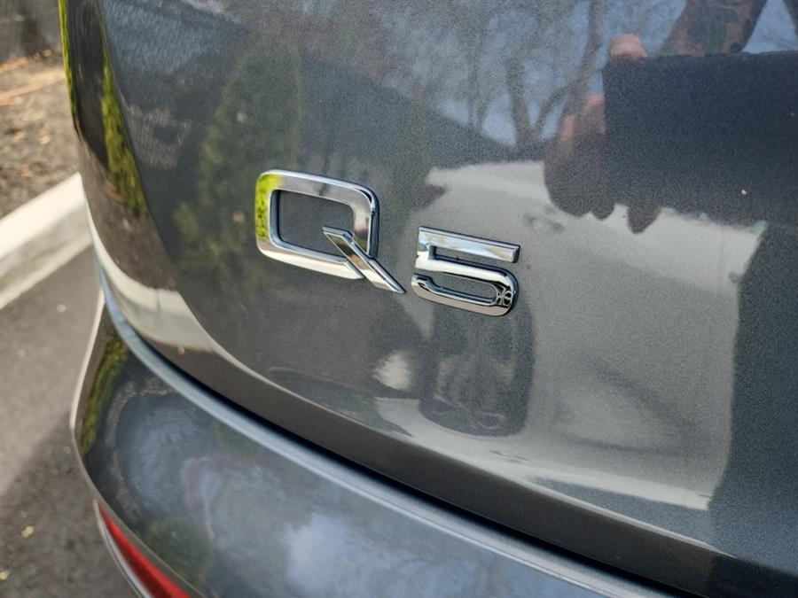 2019 Audi Q5 Premium Plus 45 TFSI quattro, available for sale in Islip, New York | L.I. Auto Gallery. Islip, New York 2019 Audi Q5 Premium Plus 45 TFSI quattro, available for sale in Islip, New York | L.I. Auto Gallery. Islip, New York