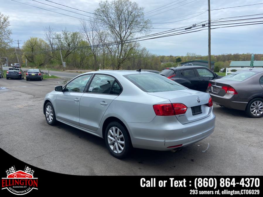 2011 Volkswagen Jetta Sedan 4dr Auto SE w/Convenience & Sunroof PZEV, available for sale in Ellington, Connecticut | Ellington Automotive LLC. Ellington, Connecticut 2011 Volkswagen Jetta Sedan 4dr Auto SE w/Convenience & Sunroof PZEV, available for sale in Ellington, Connecticut | Ellington Automotive LLC. Ellington, Connecticut