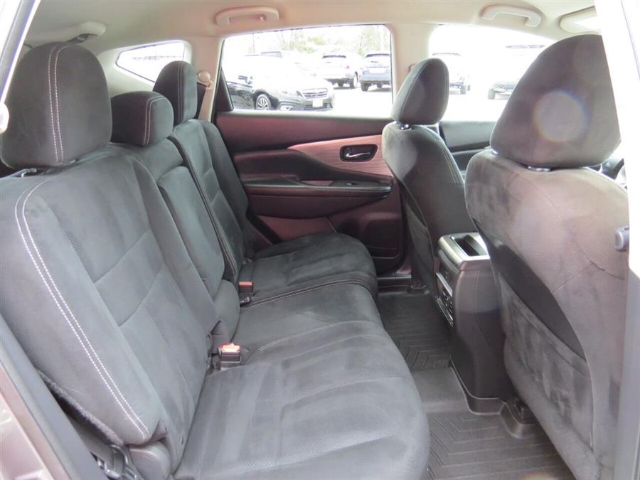 2017 Nissan Murano SV AWD 4dr SUV, available for sale in Auburn, Maine | Lake City Exports Inc. Auburn, Maine 2017 Nissan Murano SV AWD 4dr SUV, available for sale in Auburn, Maine | Lake City Exports Inc. Auburn, Maine
