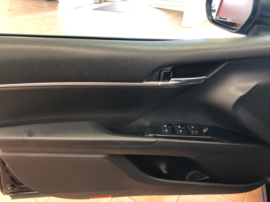 2020 Toyota Camry SE Auto (Natl), available for sale in Suffern, New York | Rockland Motor Sport. Suffern, New York 2020 Toyota Camry SE Auto (Natl), available for sale in Suffern, New York | Rockland Motor Sport. Suffern, New York