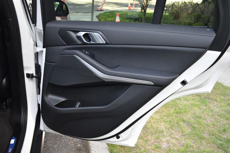 2022 BMW X5 xDrive40i AWD 4dr Sports Activity Vehicle, available for sale in Great Neck, New York | Camy Cars. Great Neck, New York 2022 BMW X5 xDrive40i AWD 4dr Sports Activity Vehicle, available for sale in Great Neck, New York | Camy Cars. Great Neck, New York