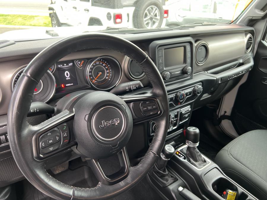 2019 Jeep Wrangler Unlimited Sport S 4x4, available for sale in Branford, Connecticut | Al Mac Motors 2. Branford, Connecticut 2019 Jeep Wrangler Unlimited Sport S 4x4, available for sale in Branford, Connecticut | Al Mac Motors 2. Branford, Connecticut