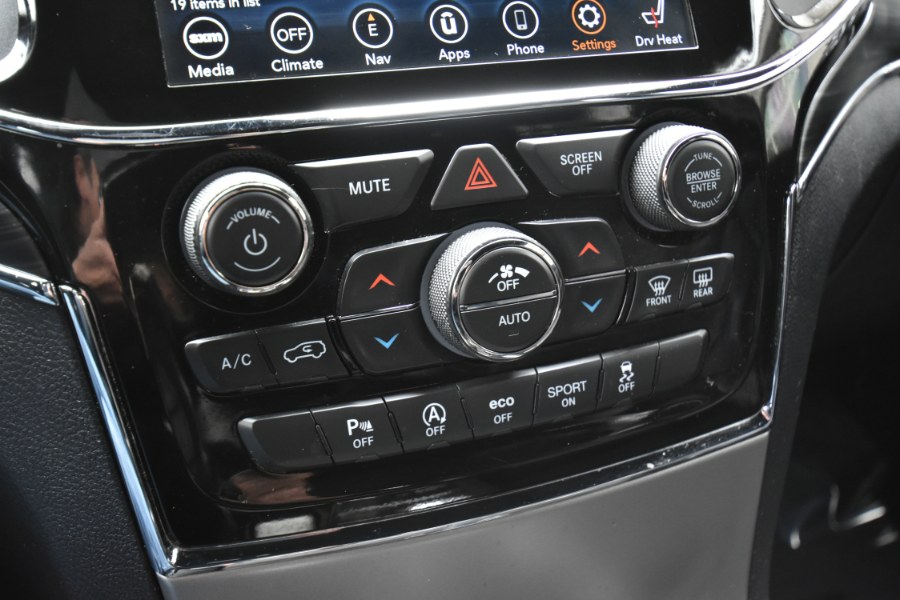 2020 Jeep Grand Cherokee Limited X 4x4, available for sale in Waterbury, Connecticut | Highline Car Connection. Waterbury, Connecticut 2020 Jeep Grand Cherokee Limited X 4x4, available for sale in Waterbury, Connecticut | Highline Car Connection. Waterbury, Connecticut