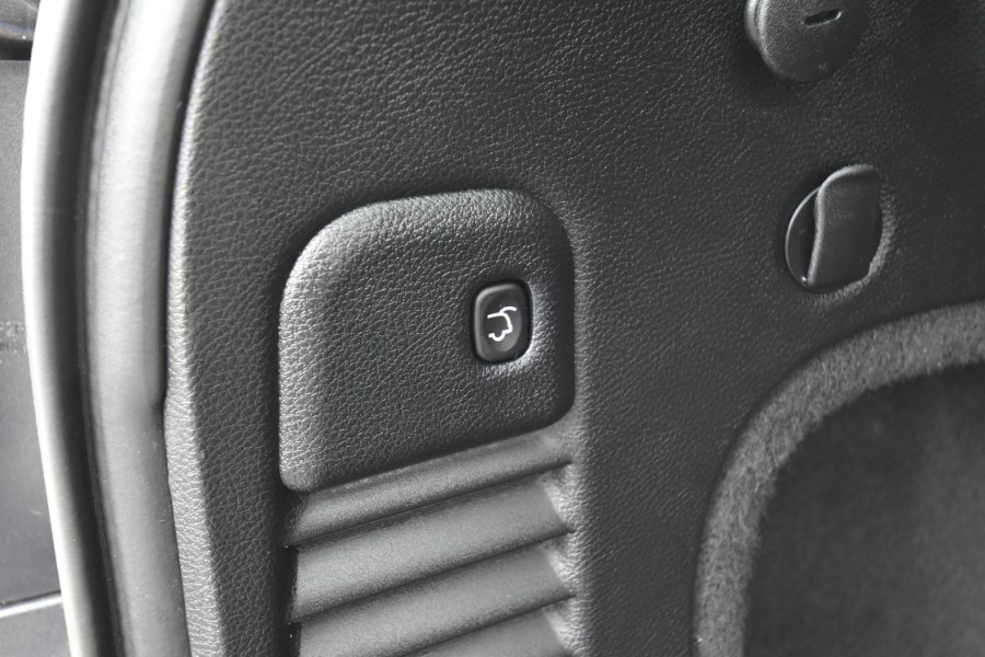 2020 Jeep Grand Cherokee Limited X 4x4, available for sale in Waterbury, Connecticut | Highline Car Connection. Waterbury, Connecticut 2020 Jeep Grand Cherokee Limited X 4x4, available for sale in Waterbury, Connecticut | Highline Car Connection. Waterbury, Connecticut