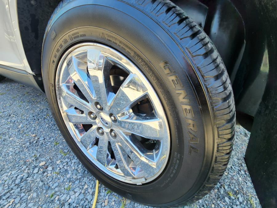 2010 Ford Edge 4dr SEL AWD, available for sale in West Babylon, New York | SGM Auto Sales. West Babylon, New York 2010 Ford Edge 4dr SEL AWD, available for sale in West Babylon, New York | SGM Auto Sales. West Babylon, New York
