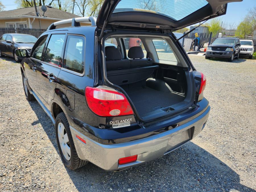 2006 Mitsubishi Outlander 4dr AWD LS Sportronic Auto, available for sale in West Babylon, New York | SGM Auto Sales. West Babylon, New York 2006 Mitsubishi Outlander 4dr AWD LS Sportronic Auto, available for sale in West Babylon, New York | SGM Auto Sales. West Babylon, New York