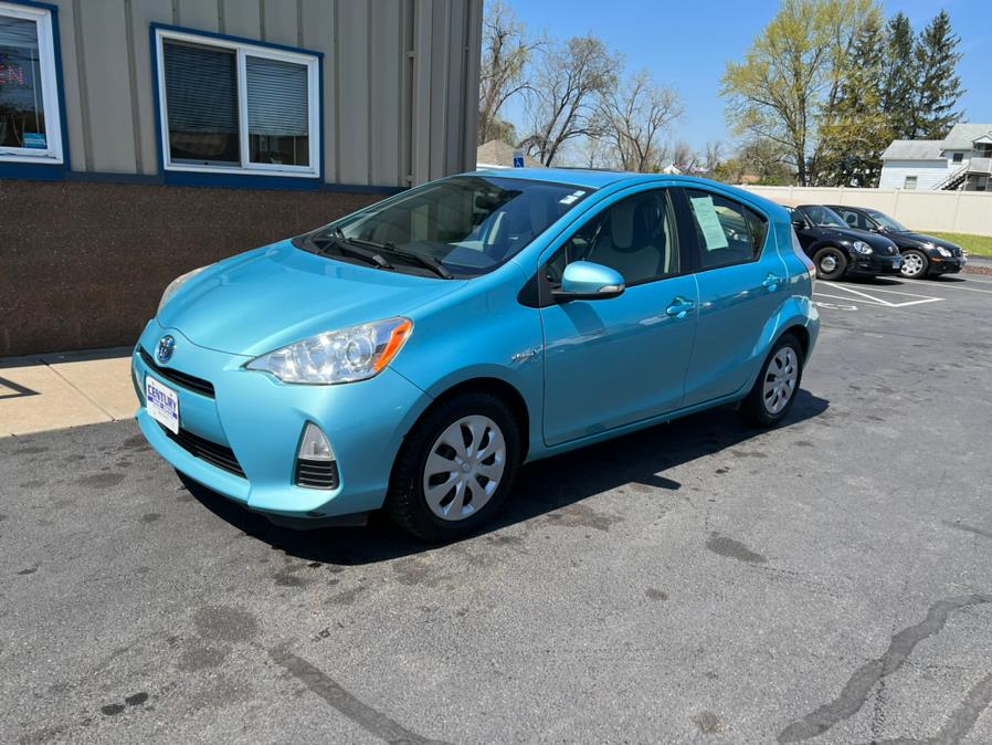 2014 Toyota Prius c 5dr HB One (Natl), available for sale in East Windsor, Connecticut | Century Auto And Truck. East Windsor, Connecticut