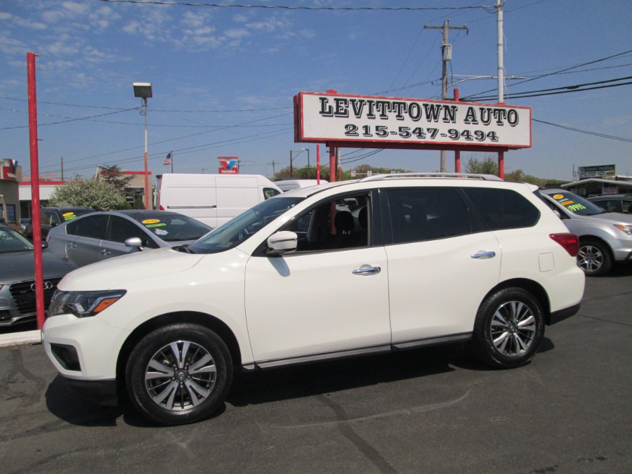 2017 Nissan Pathfinder 4x4 SV, available for sale in Levittown, Pennsylvania | Levittown Auto. Levittown, Pennsylvania 2017 Nissan Pathfinder 4x4 SV, available for sale in Levittown, Pennsylvania | Levittown Auto. Levittown, Pennsylvania