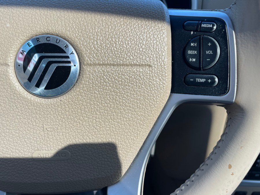 2006 Mercury Mountaineer 4dr Luxury AWD, available for sale in Huntington Station, New York | My Auto Inc.. Huntington Station, New York 2006 Mercury Mountaineer 4dr Luxury AWD, available for sale in Huntington Station, New York | My Auto Inc.. Huntington Station, New York