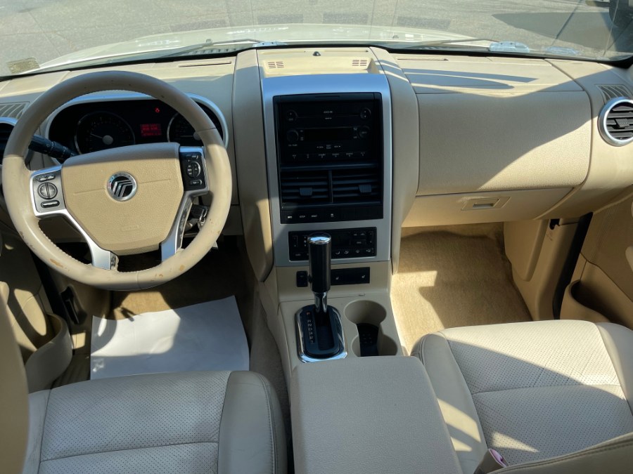2006 Mercury Mountaineer 4dr Luxury AWD, available for sale in Huntington Station, New York | My Auto Inc.. Huntington Station, New York 2006 Mercury Mountaineer 4dr Luxury AWD, available for sale in Huntington Station, New York | My Auto Inc.. Huntington Station, New York
