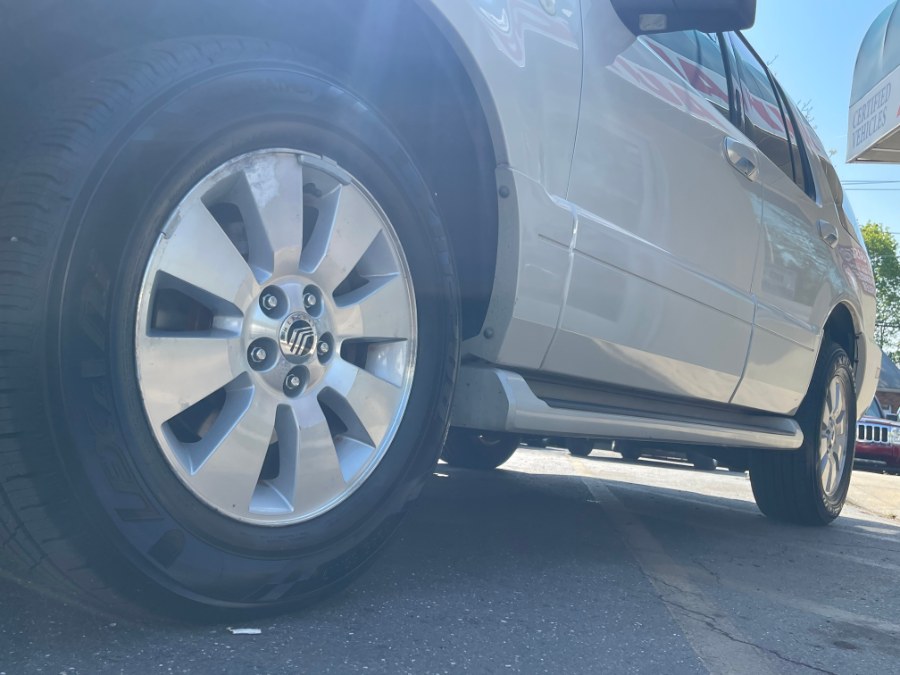 2006 Mercury Mountaineer 4dr Luxury AWD, available for sale in Huntington Station, New York | My Auto Inc.. Huntington Station, New York 2006 Mercury Mountaineer 4dr Luxury AWD, available for sale in Huntington Station, New York | My Auto Inc.. Huntington Station, New York