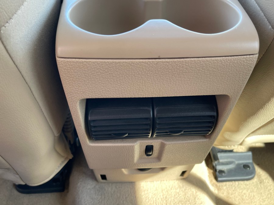 2006 Mercury Mountaineer 4dr Luxury AWD, available for sale in Huntington Station, New York | My Auto Inc.. Huntington Station, New York 2006 Mercury Mountaineer 4dr Luxury AWD, available for sale in Huntington Station, New York | My Auto Inc.. Huntington Station, New York