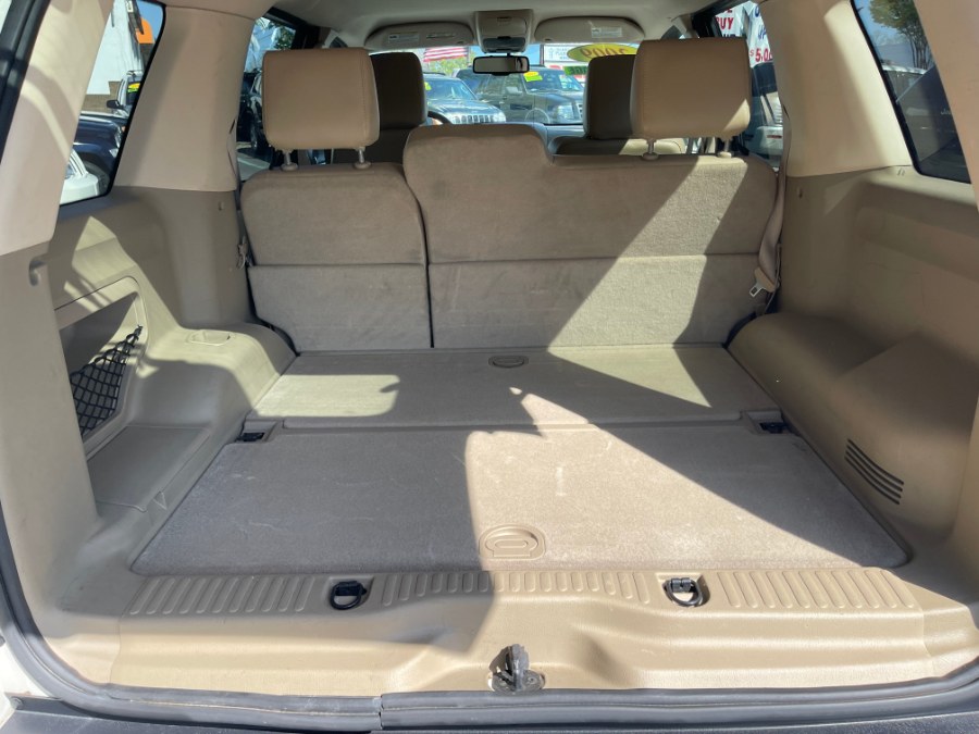 2009 Ford Explorer 4WD 4dr V6 Eddie Bauer, available for sale in Huntington Station, New York | My Auto Inc.. Huntington Station, New York 2009 Ford Explorer 4WD 4dr V6 Eddie Bauer, available for sale in Huntington Station, New York | My Auto Inc.. Huntington Station, New York