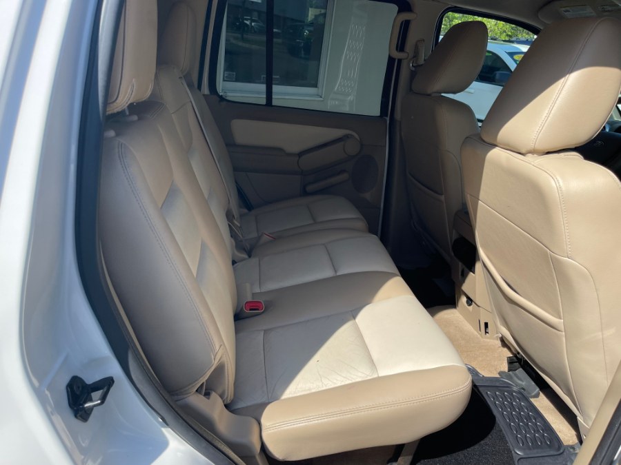 2009 Ford Explorer 4WD 4dr V6 Eddie Bauer, available for sale in Huntington Station, New York | My Auto Inc.. Huntington Station, New York 2009 Ford Explorer 4WD 4dr V6 Eddie Bauer, available for sale in Huntington Station, New York | My Auto Inc.. Huntington Station, New York