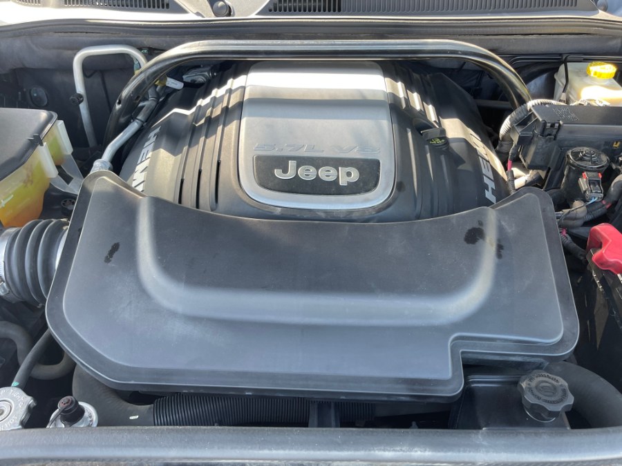 2006 Jeep Commander 4dr Limited 4WD, available for sale in Huntington Station, New York | My Auto Inc.. Huntington Station, New York 2006 Jeep Commander 4dr Limited 4WD, available for sale in Huntington Station, New York | My Auto Inc.. Huntington Station, New York