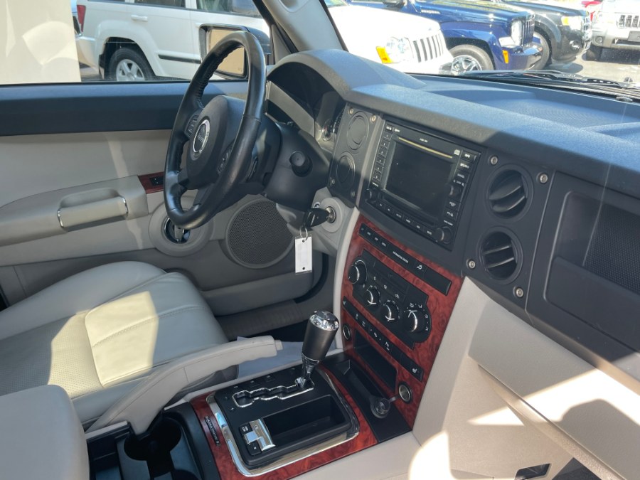 2006 Jeep Commander 4dr Limited 4WD, available for sale in Huntington Station, New York | My Auto Inc.. Huntington Station, New York 2006 Jeep Commander 4dr Limited 4WD, available for sale in Huntington Station, New York | My Auto Inc.. Huntington Station, New York