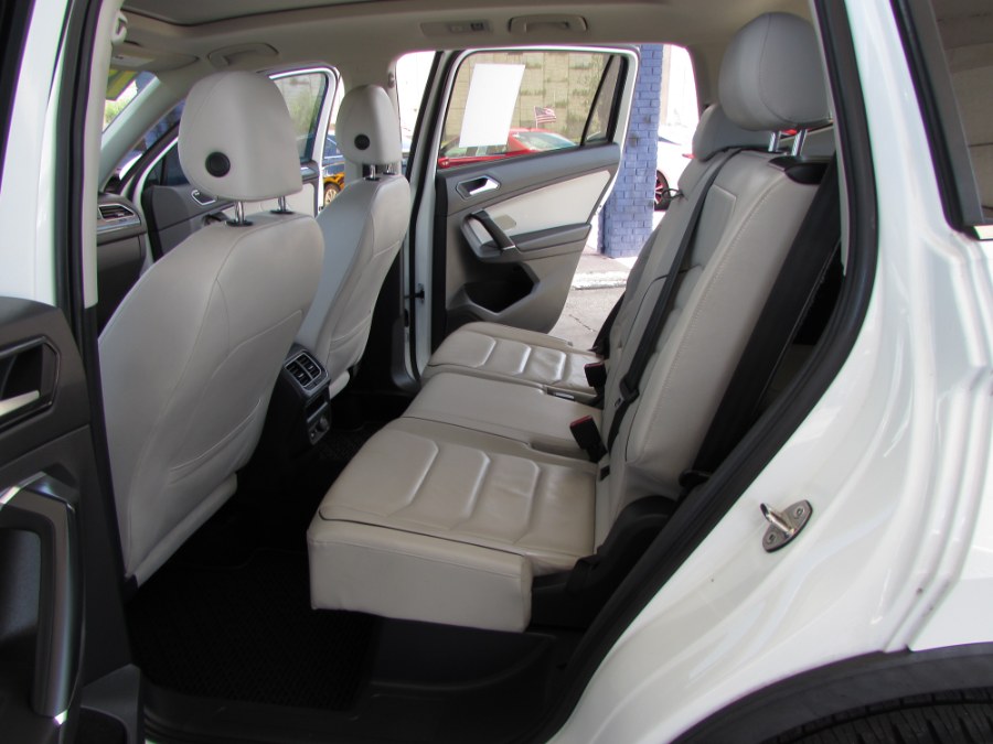 2018 Volkswagen Tiguan 2.0T SEL Premium FWD, available for sale in Orlando, Florida | VIP Auto Enterprise, Inc. Orlando, Florida 2018 Volkswagen Tiguan 2.0T SEL Premium FWD, available for sale in Orlando, Florida | VIP Auto Enterprise, Inc. Orlando, Florida