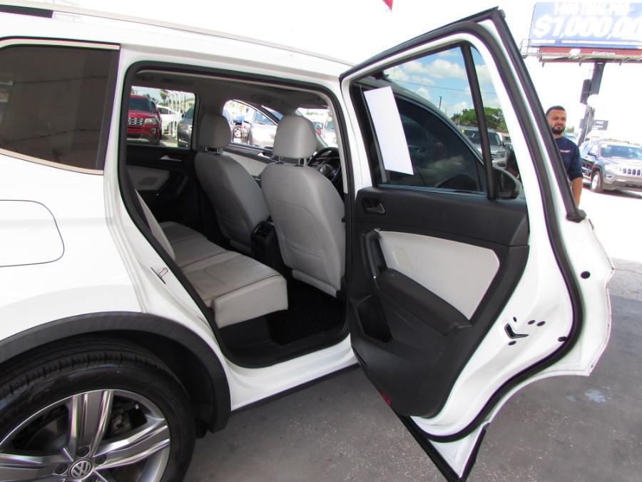 2018 Volkswagen Tiguan 2.0T SEL Premium FWD, available for sale in Orlando, Florida | VIP Auto Enterprise, Inc. Orlando, Florida 2018 Volkswagen Tiguan 2.0T SEL Premium FWD, available for sale in Orlando, Florida | VIP Auto Enterprise, Inc. Orlando, Florida