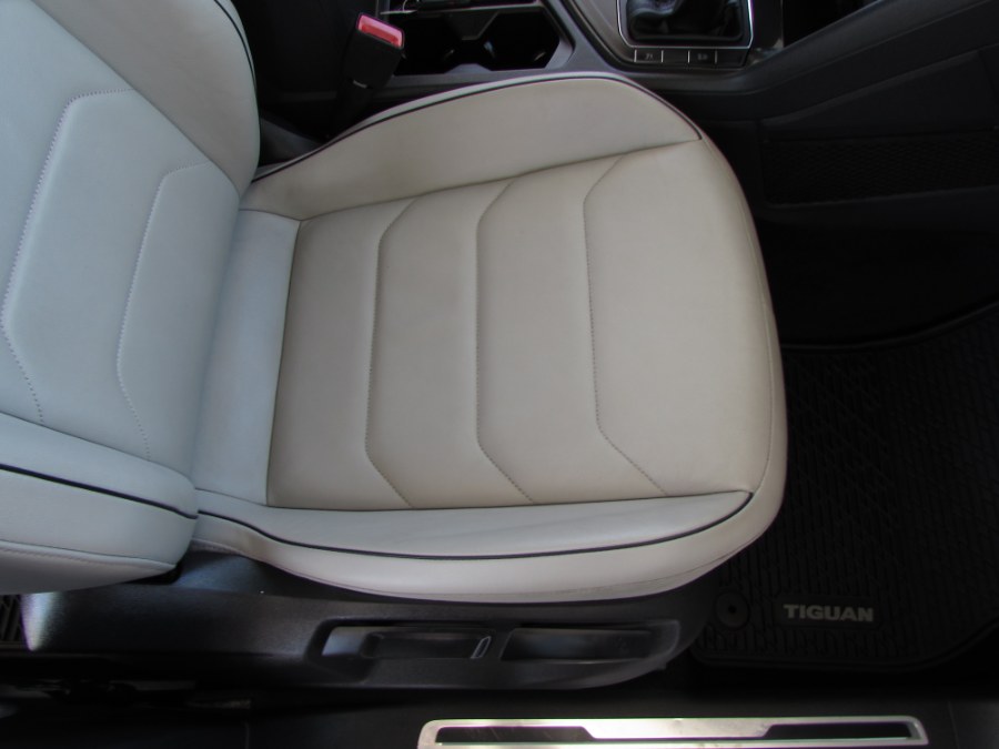 2018 Volkswagen Tiguan 2.0T SEL Premium FWD, available for sale in Orlando, Florida | VIP Auto Enterprise, Inc. Orlando, Florida 2018 Volkswagen Tiguan 2.0T SEL Premium FWD, available for sale in Orlando, Florida | VIP Auto Enterprise, Inc. Orlando, Florida