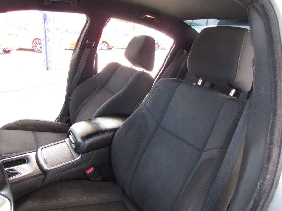 2018 Dodge Charger R/T RWD, available for sale in Orlando, Florida | VIP Auto Enterprise, Inc. Orlando, Florida 2018 Dodge Charger R/T RWD, available for sale in Orlando, Florida | VIP Auto Enterprise, Inc. Orlando, Florida