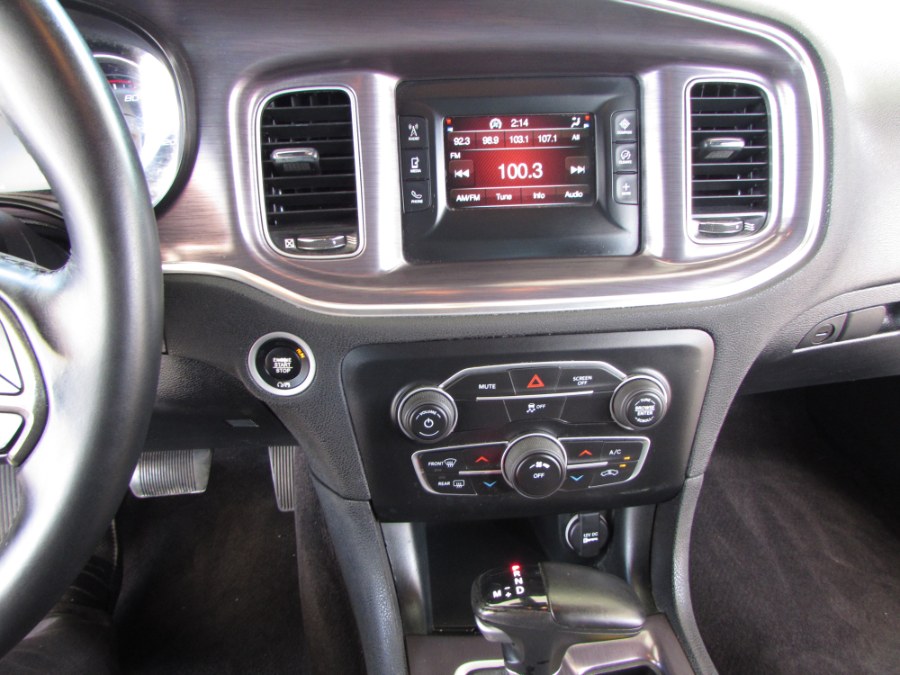 2017 Dodge Charger SE RWD, available for sale in Orlando, Florida | VIP Auto Enterprise, Inc. Orlando, Florida 2017 Dodge Charger SE RWD, available for sale in Orlando, Florida | VIP Auto Enterprise, Inc. Orlando, Florida