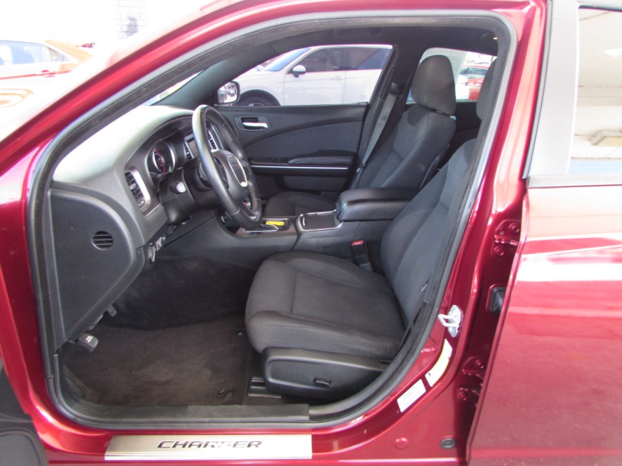 2017 Dodge Charger SE RWD, available for sale in Orlando, Florida | VIP Auto Enterprise, Inc. Orlando, Florida 2017 Dodge Charger SE RWD, available for sale in Orlando, Florida | VIP Auto Enterprise, Inc. Orlando, Florida
