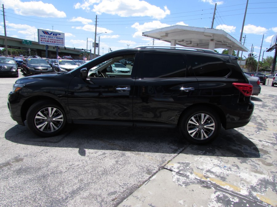 2018 Nissan Pathfinder FWD SV, available for sale in Orlando, Florida | VIP Auto Enterprise, Inc. Orlando, Florida 2018 Nissan Pathfinder FWD SV, available for sale in Orlando, Florida | VIP Auto Enterprise, Inc. Orlando, Florida