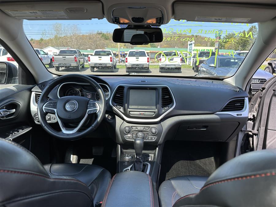 2015 Jeep Cherokee 4WD 4dr Trailhawk, available for sale in Southwick, Massachusetts | Country Auto Sales. Southwick, Massachusetts 2015 Jeep Cherokee 4WD 4dr Trailhawk, available for sale in Southwick, Massachusetts | Country Auto Sales. Southwick, Massachusetts
