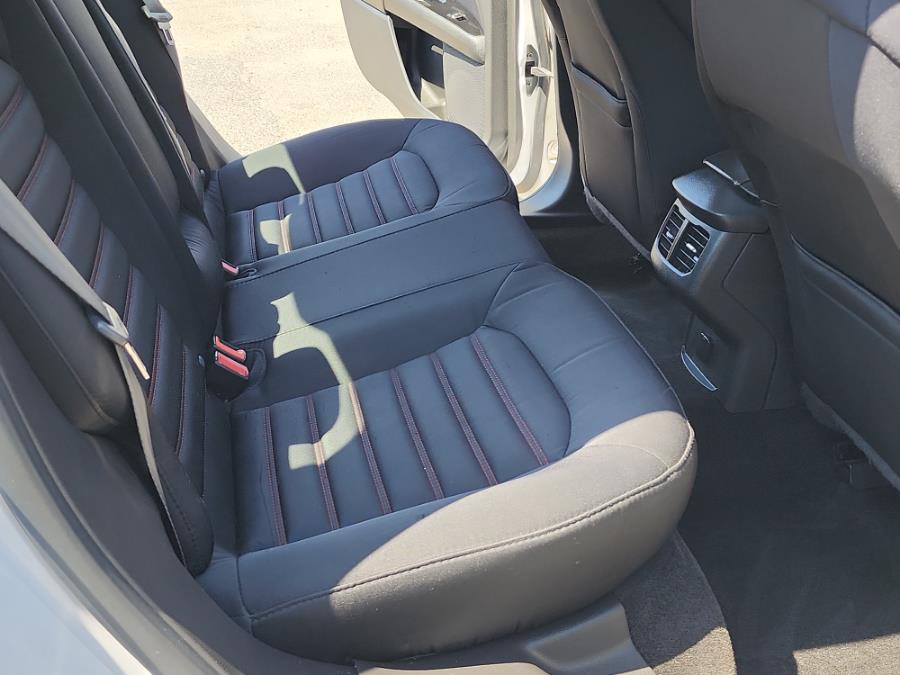 2015 Ford Fusion 4dr Sdn SE FWD, available for sale in Temple Hills, Maryland | Temple Hills Used Car. Temple Hills, Maryland 2015 Ford Fusion 4dr Sdn SE FWD, available for sale in Temple Hills, Maryland | Temple Hills Used Car. Temple Hills, Maryland