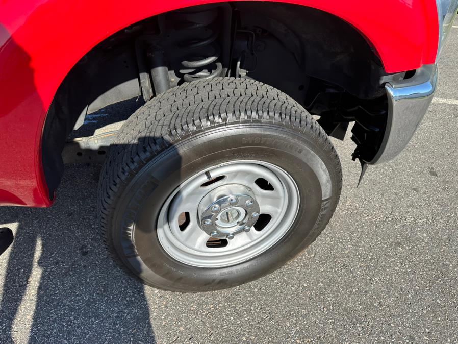 2015 Ford Super Duty F-350 SRW 4WD Reg Cab 137" XLT, available for sale in South Windsor, Connecticut | Mike And Tony Auto Sales, Inc. South Windsor, Connecticut 2015 Ford Super Duty F-350 SRW 4WD Reg Cab 137" XLT, available for sale in South Windsor, Connecticut | Mike And Tony Auto Sales, Inc. South Windsor, Connecticut