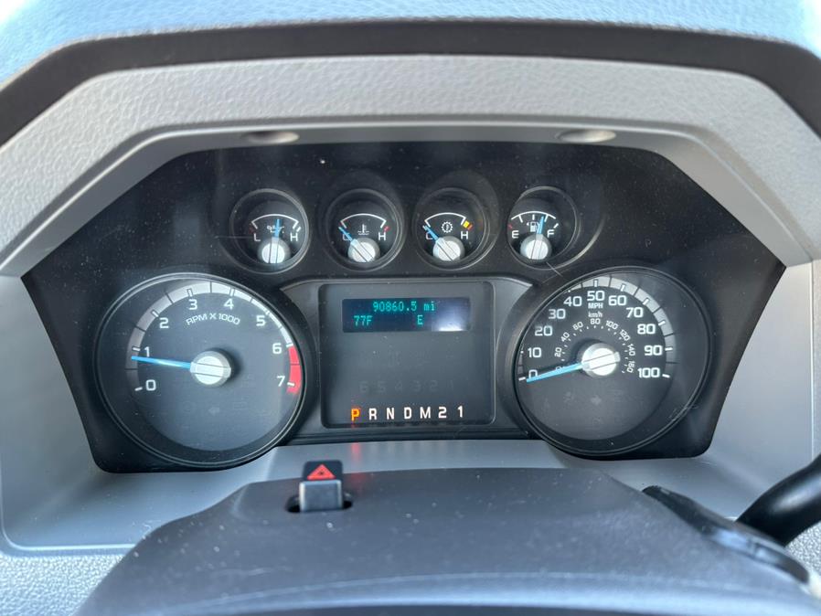2015 Ford Super Duty F-350 SRW 4WD Reg Cab 137" XLT, available for sale in South Windsor, Connecticut | Mike And Tony Auto Sales, Inc. South Windsor, Connecticut 2015 Ford Super Duty F-350 SRW 4WD Reg Cab 137" XLT, available for sale in South Windsor, Connecticut | Mike And Tony Auto Sales, Inc. South Windsor, Connecticut