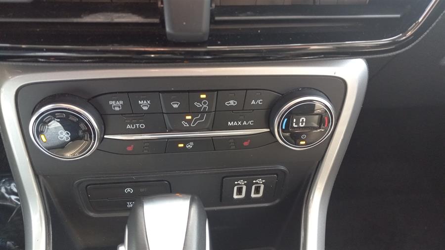 2018 Ford EcoSport Titanium 4WD, available for sale in Old Saybrook, Connecticut | Saybrook Auto Barn. Old Saybrook, Connecticut 2018 Ford EcoSport Titanium 4WD, available for sale in Old Saybrook, Connecticut | Saybrook Auto Barn. Old Saybrook, Connecticut
