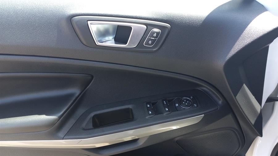 2018 Ford EcoSport Titanium 4WD, available for sale in Old Saybrook, Connecticut | Saybrook Auto Barn. Old Saybrook, Connecticut 2018 Ford EcoSport Titanium 4WD, available for sale in Old Saybrook, Connecticut | Saybrook Auto Barn. Old Saybrook, Connecticut