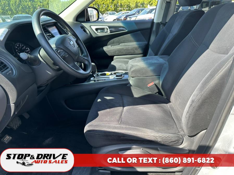 2013 Nissan Pathfinder 4WD 4dr S, available for sale in East Windsor, Connecticut | Stop & Drive Auto Sales. East Windsor, Connecticut 2013 Nissan Pathfinder 4WD 4dr S, available for sale in East Windsor, Connecticut | Stop & Drive Auto Sales. East Windsor, Connecticut