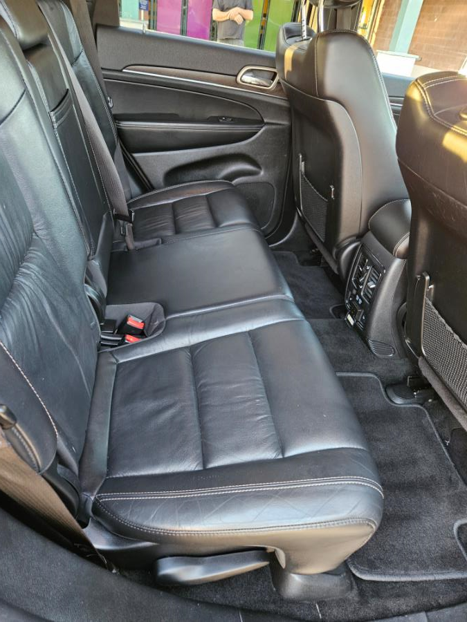 2014 Jeep Grand Cherokee 4WD 4dr Limited, available for sale in New Britain, Connecticut | Supreme Automotive. New Britain, Connecticut 2014 Jeep Grand Cherokee 4WD 4dr Limited, available for sale in New Britain, Connecticut | Supreme Automotive. New Britain, Connecticut