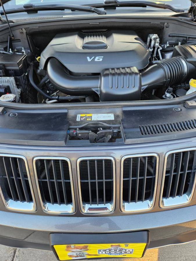 2014 Jeep Grand Cherokee 4WD 4dr Limited, available for sale in New Britain, Connecticut | Supreme Automotive. New Britain, Connecticut 2014 Jeep Grand Cherokee 4WD 4dr Limited, available for sale in New Britain, Connecticut | Supreme Automotive. New Britain, Connecticut