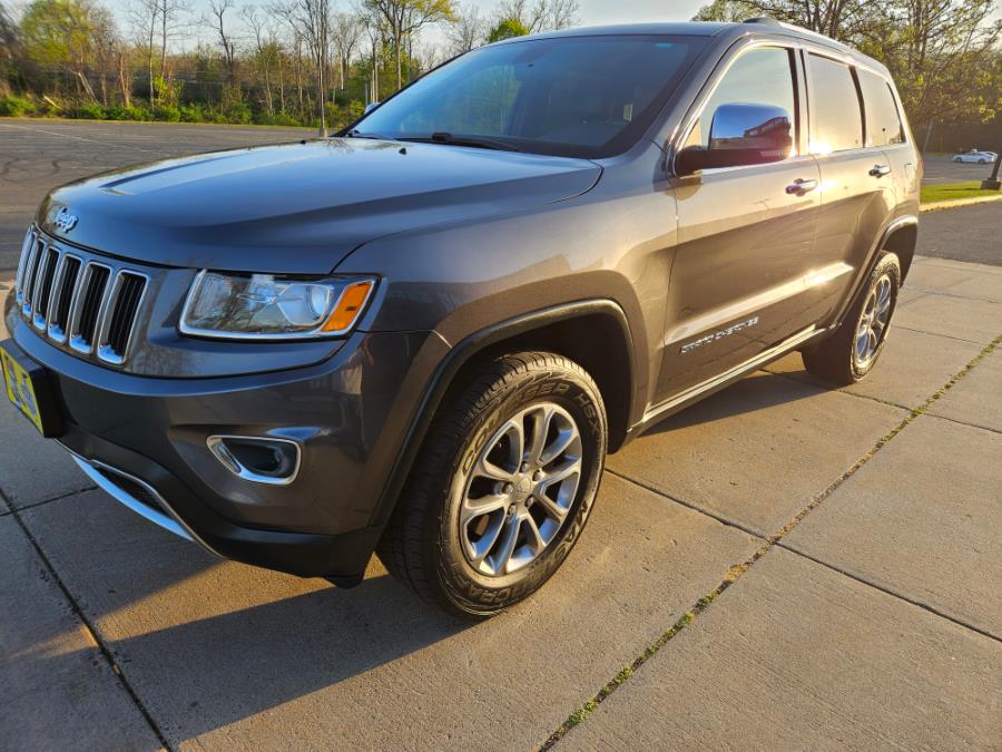 2014 Jeep Grand Cherokee 4WD 4dr Limited, available for sale in New Britain, Connecticut | Supreme Automotive. New Britain, Connecticut 2014 Jeep Grand Cherokee 4WD 4dr Limited, available for sale in New Britain, Connecticut | Supreme Automotive. New Britain, Connecticut