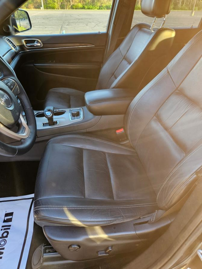 2014 Jeep Grand Cherokee 4WD 4dr Limited, available for sale in New Britain, Connecticut | Supreme Automotive. New Britain, Connecticut 2014 Jeep Grand Cherokee 4WD 4dr Limited, available for sale in New Britain, Connecticut | Supreme Automotive. New Britain, Connecticut