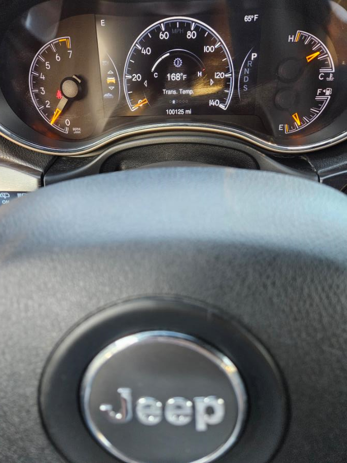 2014 Jeep Grand Cherokee 4WD 4dr Limited, available for sale in New Britain, Connecticut | Supreme Automotive. New Britain, Connecticut 2014 Jeep Grand Cherokee 4WD 4dr Limited, available for sale in New Britain, Connecticut | Supreme Automotive. New Britain, Connecticut