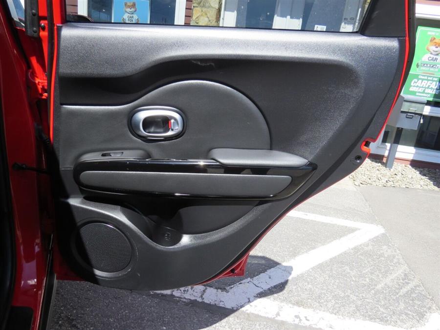 2016 Kia Soul ! 4dr Crossover, available for sale in Auburn, Maine | Lake City Exports Inc. Auburn, Maine 2016 Kia Soul ! 4dr Crossover, available for sale in Auburn, Maine | Lake City Exports Inc. Auburn, Maine