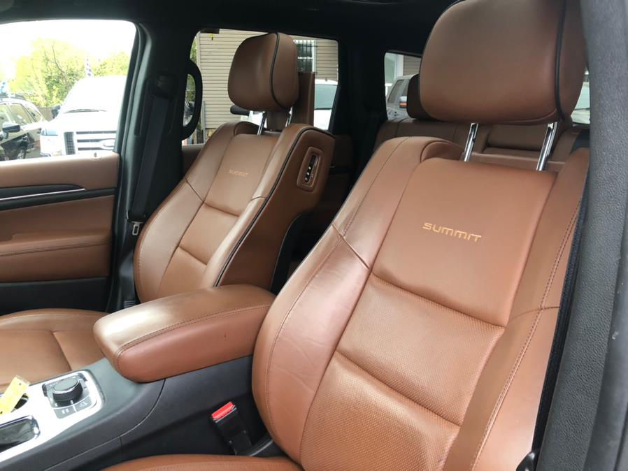 2018 Jeep Grand Cherokee Summit 4x4, available for sale in Irvington, New Jersey | Elis Motors Corp. Irvington, New Jersey 2018 Jeep Grand Cherokee Summit 4x4, available for sale in Irvington, New Jersey | Elis Motors Corp. Irvington, New Jersey