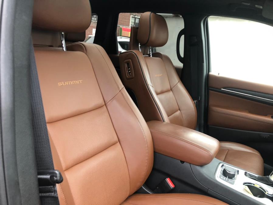 2018 Jeep Grand Cherokee Summit 4x4, available for sale in Irvington, New Jersey | Elis Motors Corp. Irvington, New Jersey 2018 Jeep Grand Cherokee Summit 4x4, available for sale in Irvington, New Jersey | Elis Motors Corp. Irvington, New Jersey