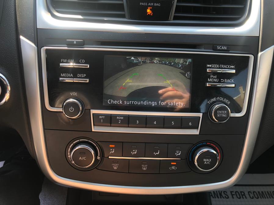 2018 Nissan Altima 2.5 SR Sedan, available for sale in Irvington, New Jersey | Elis Motors Corp. Irvington, New Jersey 2018 Nissan Altima 2.5 SR Sedan, available for sale in Irvington, New Jersey | Elis Motors Corp. Irvington, New Jersey